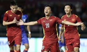 Video trận đội tuyển Việt Nam thắng đậm Ấn Độ, lên ngôi vô địch