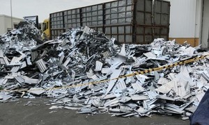 Bắt 7 nhân viên trộm hàng chục tấn phế liệu của nhà máy sản xuất ô tô