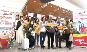 Vietjet chào mừng chuyến bay đầu tiên kết nối đảo ngọc Phú Quốc với Đài Bắc