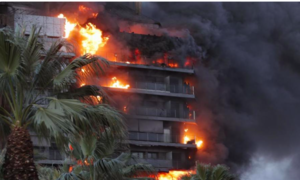 Cháy chung cư ở Tây Ban Nha khiến hàng chục người thương vong