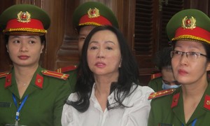 Bị cáo Trương Mỹ Lan lãnh án tử hình, Đỗ Thị Nhàn chung thân