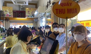 Trần ai mua vàng "bình ổn"