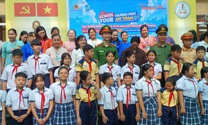 Xã Tân Nhựt, TPHCM: Đưa kiến thức phòng, chống ma túy đến từng sân trường