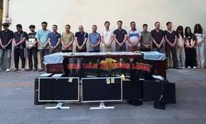 "Mua bán nợ" giả cách: Tấm bình phong của những băng nhóm đòi nợ thuê