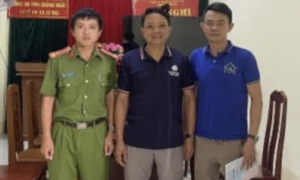 Biểu dương người dân nhanh chóng trả lại 1 tỷ đồng cho người chuyển khoản nhầm