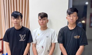 Bắt nhóm thiếu niên liều lĩnh đâm chém nạn nhân để cướp xe