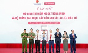 Agribank đồng hành Thanh Hóa triển khai kiosk hành chính công thông minh