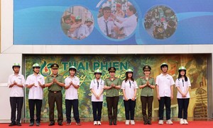 Ra mắt chương trình "Giao thông xanh - Hành trình an toàn - Vững vàng tiên phong"