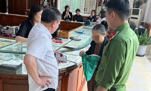 Kịp thời ngăn chặn vụ cụ bà bị đối tượng giả danh Công an gọi điện lừa đảo 19 chỉ vàng