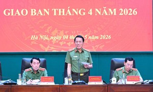 Tạo chuyển biến rõ nét, bền vững trong đấu tranh với tội phạm về môi trường, vệ sinh an toàn thực phẩm, buôn lậu