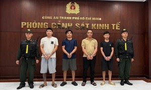 Video: Công an TPHCM triệt phá 3 cơ sở dùng hóa chất độc hại sản xuất 1.000 tấn giá đỗ