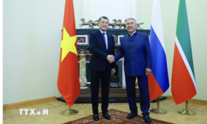 Thủ tướng Chính phủ Lê Minh Hưng gặp Người đứng đầu Cộng hoà Tatarstan