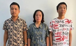 Bóc gỡ đường dây tổ chức cho người nước ngoài ở lại Việt Nam trái phép