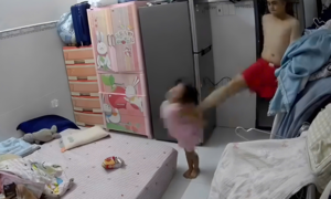 Công an phường Lái Thiêu tạm giữ cha dượng bạo hành dã man bé gái 3 tuổi con riêng của vợ