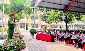Công an TPHCM: Đẩy mạnh tuyên truyền, phổ biến pháp luật cho học sinh dịp đầu năm học mới