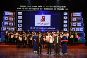 Saigon Co.op đạt “Top 10 thương hiệu nổi tiếng hàng đầu năm 2022”