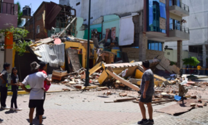 Động đất mạnh 6,8 độ richter ở Ecuador khiến nhiều người thương vong