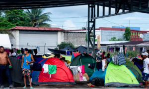 Costa Rica ban bố tình trạng khẩn cấp khi người di cư đến Mỹ tăng vọt