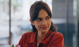 "Bông hồng lai" Emma Lê khoe sắc trong phim điện ảnh