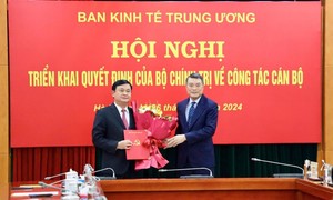 Điều động Bí Thư Tỉnh uỷ Nghệ An giữ chức Phó Trưởng Ban Kinh tế Trung ương