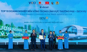 BIDV lần thứ 6 vào Top 10 doanh nghiệp bền vững lĩnh vực thương mại - dịch vụ