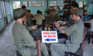 Đầu năm thăm hậu cứ của lực lượng biệt động Sài Gòn trong Thảo Cầm Viên
