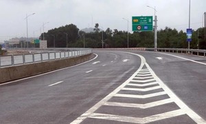 Giải pháp nâng cao an toàn sau tai nạn trên cao tốc Cam Lộ - La Sơn