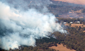 Úc ra lệnh sơ tán 30.000 người do nguy cơ hỏa hoạn kinh hoàng