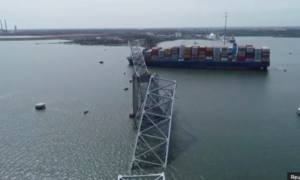 Vụ tàu container tông sập cầu ở Mỹ: 6 người có thể đã tử vong