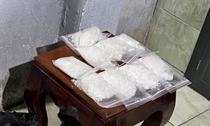 Phá đường dây buôn ma túy từ Campuchia về Việt Nam do một phụ nữ cầm đầu