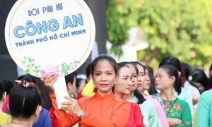 TPHCM: Ấn tượng, hoành tráng chương trình Đồng diễn dân vũ với Áo dài