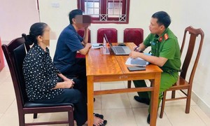 Cụ bà 70 tuổi suýt mất 1,5 tỷ đồng vì đối tượng giả danh Công an gọi điện đe dọa