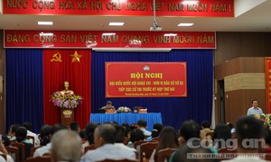 Cử tri TPHCM đề nghị có biện pháp mạnh tay hơn nữa xử lý vấn nạn "rác mạng"
