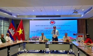 Cuộc vận động ghi chép những câu chuyện về tình đoàn kết nhân dân hai nước Việt Nam - Campuchia