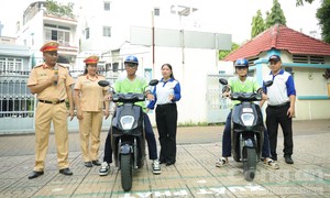 Phóng sự ảnh: Cận cảnh lớp học nâng cao kỹ năng lái xe an toàn cho học sinh phổ thông tại TPHCM