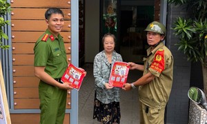 TPHCM: Sôi nổi Ngày hội toàn dân phòng cháy, chữa cháy