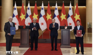 Tổng Bí thư, Chủ tịch nước Tô Lâm và Tổng thống Panama chứng kiến Lễ trao các văn kiện hợp tác