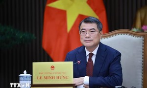 Thủ tướng Lê Minh Hưng đã điện đàm với Thủ tướng Singapore Lawrence Wong