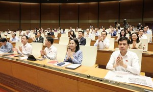 Đề nghị thông qua Nghị quyết thành lập thành phố Đồng Nai, có hiệu lực từ ngày 30/4/2026