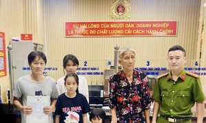 Công an phường Tân Định: Tạo ấn tượng đẹp trong lòng Nhân dân và bạn bè quốc tế