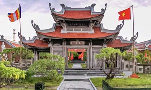 Giữ "lá chắn tư tưởng" trước thông tin độc hại