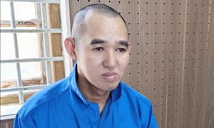 Quen qua mạng, bé gái bị xâm hại trong quán cà phê chòi