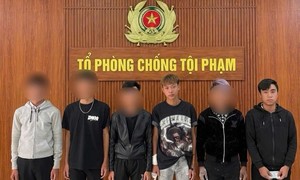 Khởi tố 6 thanh niên gây náo loạn tại quán nước giải khát