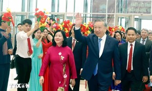 Các đồng chí lãnh đạo Đảng, Nhà nước dự khai mạc Đại hội đại biểu toàn quốc MTTQVN lần thứ XI