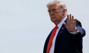 Ông Donald Trump tuyên bố chiến tranh với Iran 'đã chấm dứt'