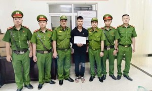 Bắt nhanh đối tượng cướp giật tại tiệm vàng trên phố Vọng, TP Hà Nội