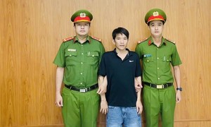 Bắt thanh niên gây ra các vụ trộm tiền trong hòm công đức tại chùa Hải Quang và Vô Ưu