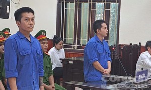 Video xét xử vụ dùng súng cướp hơn 1,8 tỷ đồng tại ngân hàng ở Gia Lai
