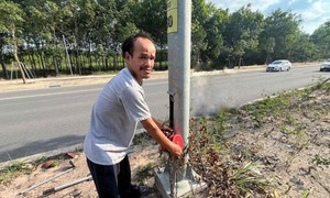 Khởi tố, bắt tạm giam đối tượng trộm cắp dây điện chiếu sáng