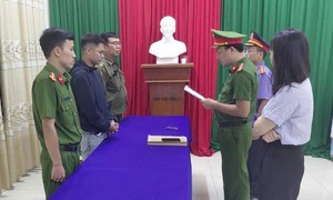 Khởi tố, bắt tạm giam tài xế vụ cháy xe ôtô ở cây xăng khiến 2 thiếu niên tử vong